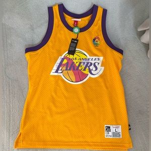 TAKASHI MURAKAMI X COMPLEXCON 'LA LAKERS' BASKETBALL JERSEY - YELLOW